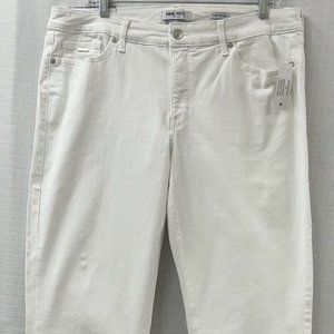 NWT - Nine West Chrystie Capri Jeans size 16